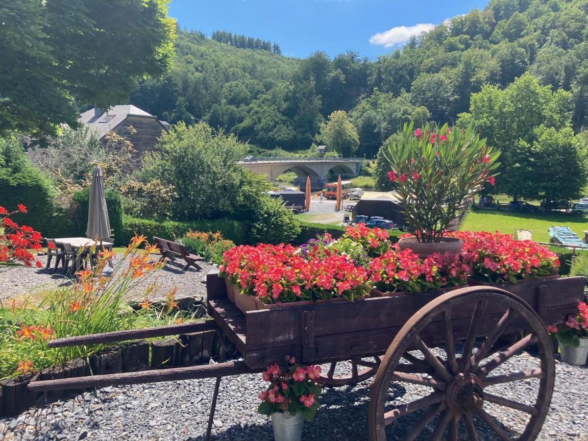 Les Demoiselles De La Semois Villa Poupehan Exteriör bild